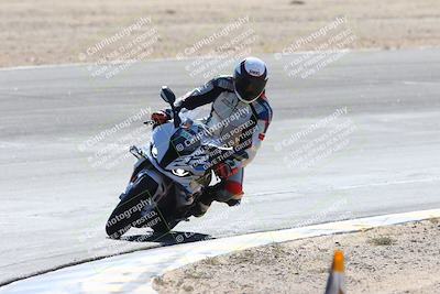 media/Oct-17-2024-Racers Edge (Thu) [[f51934c085]]/B Group/Session 2 (Test Shots Turn 10)/